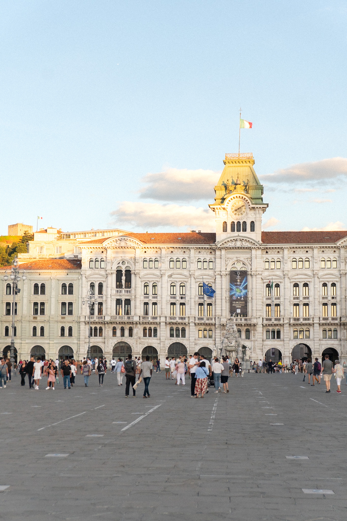 Trieste, Piazza Unità d'Italia